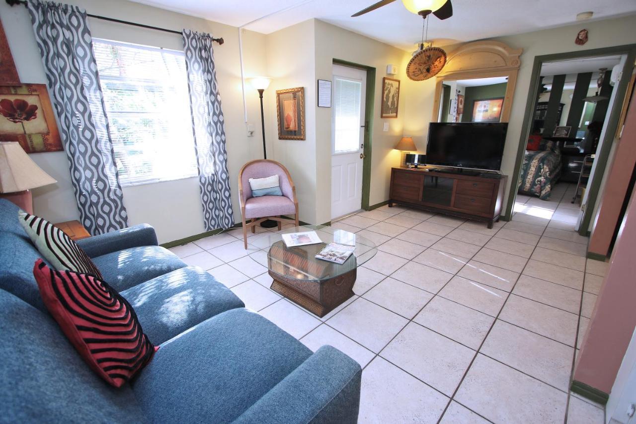 Affordable Beach Condos - One Bedroom Dlx Condos St. Pete Beach Exteriér fotografie