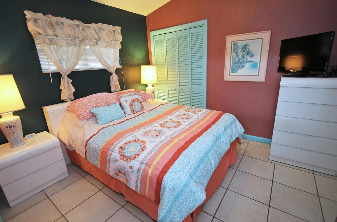 Affordable Beach Condos - One Bedroom Dlx Condos St. Pete Beach Exteriér fotografie